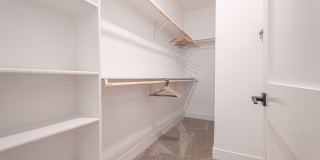 Maverick Modern Apartments Gallery 33