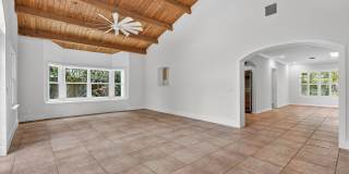 606 Paulina Road Gallery 5