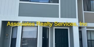 Nice 2 Br in Mill Run of SW 20th Ave! Great location! Must See! Gallery 1