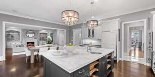 8305 FOX HAVEN Drive Gallery 21