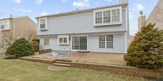 3245 Gresham Lane E Gallery 24