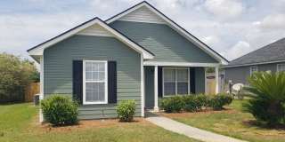 3 Bedroom/2 Bath Home in N Lowndes Gallery 1