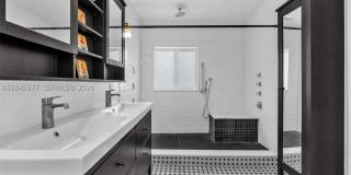 1807 SW 102nd Pl Gallery 35