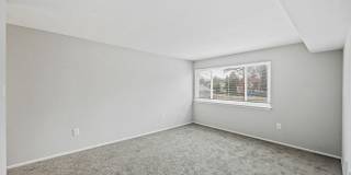 Beacon Pointe Apartments & Townhomes Gallery 7