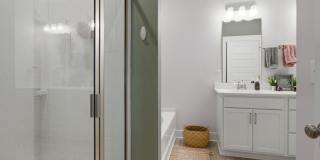 4 Bedroom in CRESTVIEW!! Gallery 17