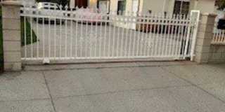 3231 Charlotte Gallery 1