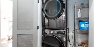 1761 N Orange Grove Ave Gallery 15