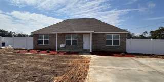 3 Bed 2 Bath Brick Home with Fenced in Backyard Gallery 1