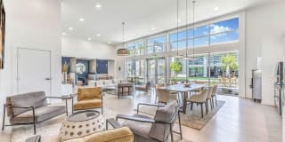 Ariva Luxury Residences Gallery 57