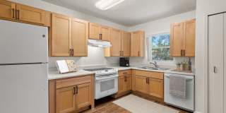 Regency Palms Apartments - Affordable Housing Gallery 21