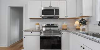 Modern Charm in Desirable East Ridge Neighborhood Modern Charm in Desirable East Ridge Neighborhood Gallery 3