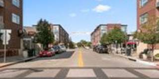Central Park HOUSE for rent! 2 BLOCKS TO STANLEY MARKETPLACE Gallery 42