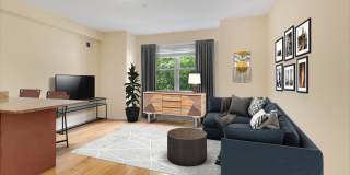 2464 FRANKFORD Avenue unit: B Gallery 1