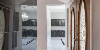 3/2.5/2 with a POOL!  FAIRWAY OAKS! Gallery 5