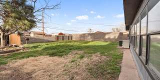 1401 E 18th St Gallery 17