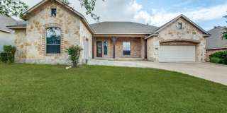 110 EVANS OAK LN Gallery 1