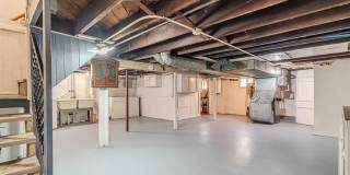 187 Vester Street Gallery 17