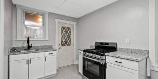 Stunning 3 bedroom home in Verona available April 15! Gallery 1