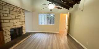 Large: 4 Bedroom 2.5 Bath Home Gallery 6
