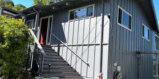 Three bedroom, two bathroom home with gorgeous views and sunroom for rent in the hills of Fairfax! Gallery 33