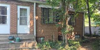 67 W Westfield Boulevard Gallery 15