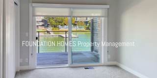VIDEO - Live off a Marina - High-End Finishes - Balcony - FOUNDATION Gallery 7