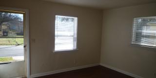 Cozy Two Bedroom Home! Cozy Two Bedroom Home! Gallery 4