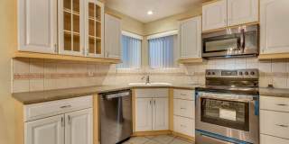 10955 YOGI BERRA Circle Gallery 13