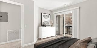 Affordable Housing - Paces Pointe Apartment Homes Gallery 70