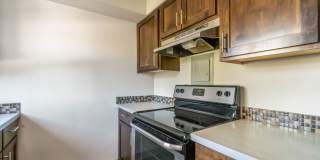 Uptown Lake Oswego Gallery 68