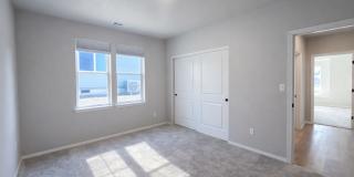 SOUTHRIDGE HOME! Modern Comfort Meets Everyday Convenience! Gallery 12