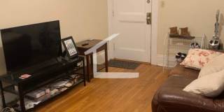 Very spacious 3 bed in Brookline... Gallery 13