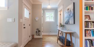 Gorgeous 3bd/2.5ba Two-Story Home Near Downtown Durham, Incredible Location! Gallery 4
