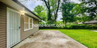 Lovely Three Bedroom Home in KCMO and an Updated Kitchen  w/ Granite and SS Appliances, including a Fenced Yard! Gallery 27