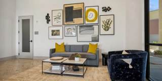 Longbow Luxury Apartments Gallery 13