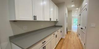 1055 W Pratt Boulevard Gallery 13