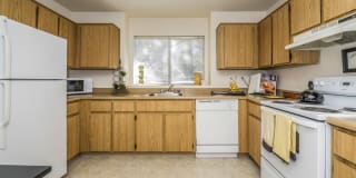 River Terrace Apartment Homes Gallery 11