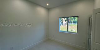 135 NW 60th St Gallery 10
