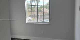 10225 NW 57th Ter Gallery 12