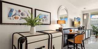 4391 Collins Ave Gallery 21