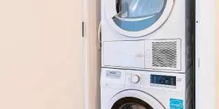 144-74 Northern Boulevard Gallery 8