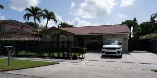 17992 SW 152nd Ct Gallery 1