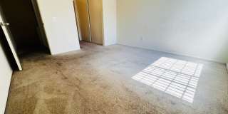 Mira Mesa Two Master Bedroom Upper Level Corner Condo Gallery 22
