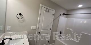 1613 Grey Cliff Run Gallery 17