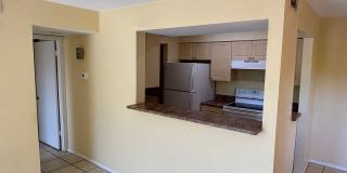 AVAILABLE NOW 1/1 Condo for Rent in Fort Myers Gallery 1
