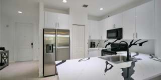 378 NE 47th Place Gallery 3