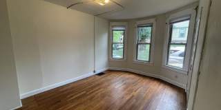 221 E. 9th St. Gallery 11