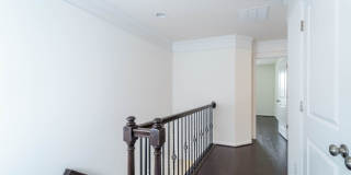 3 bedroom 3 bath townhouse in Brambleton Gallery 20