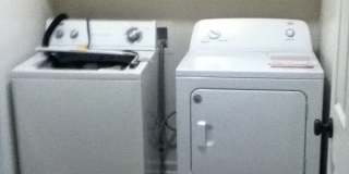 4 Bedroom 2 Bathroom House - Close to MSU Campus Gallery 11