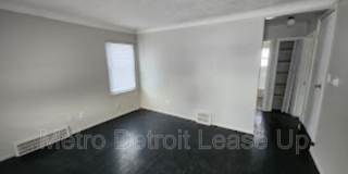 12000 Plainview Avenue Gallery 2